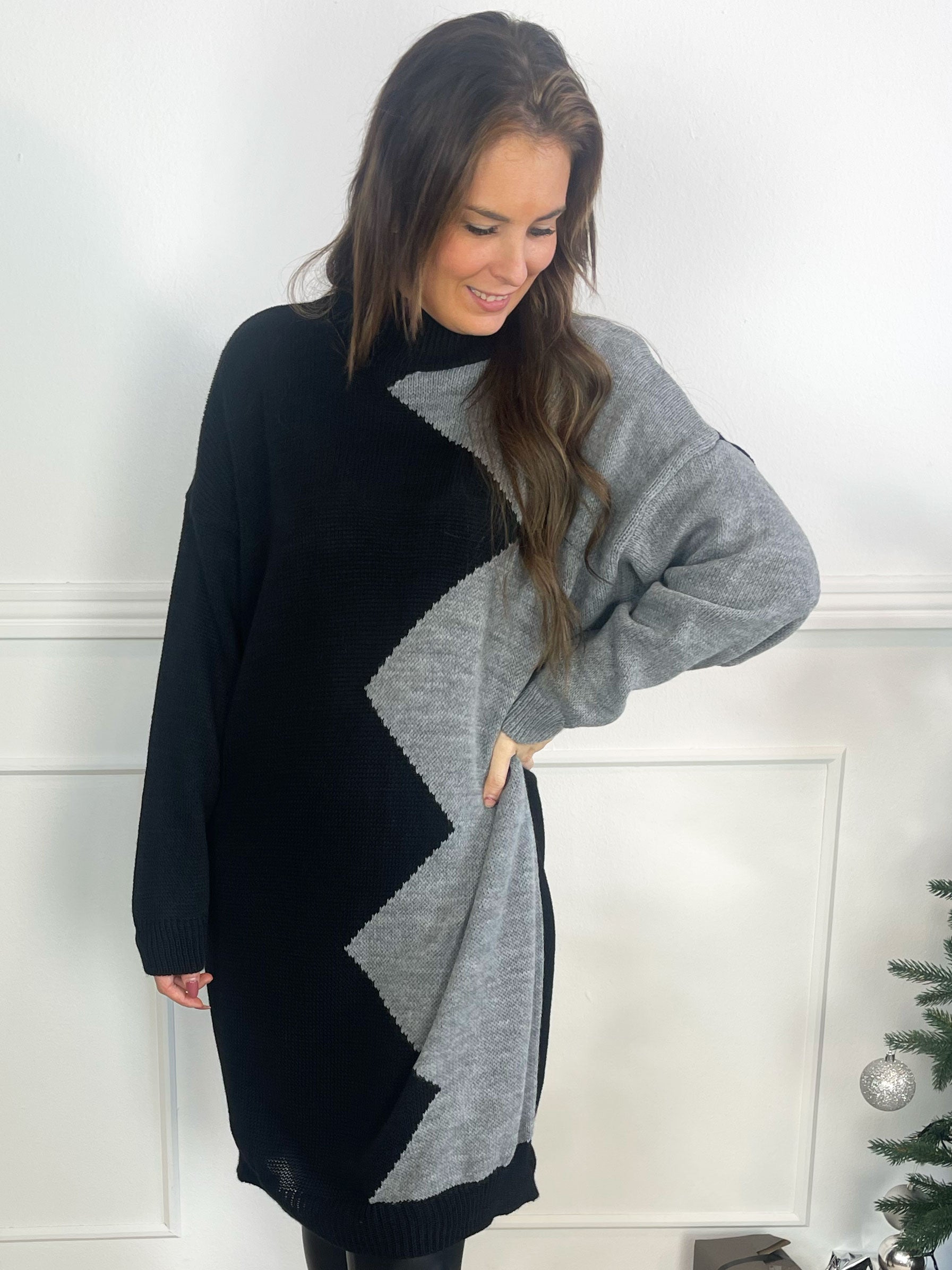 Venezia - Højhalset tofarvet strikkjole